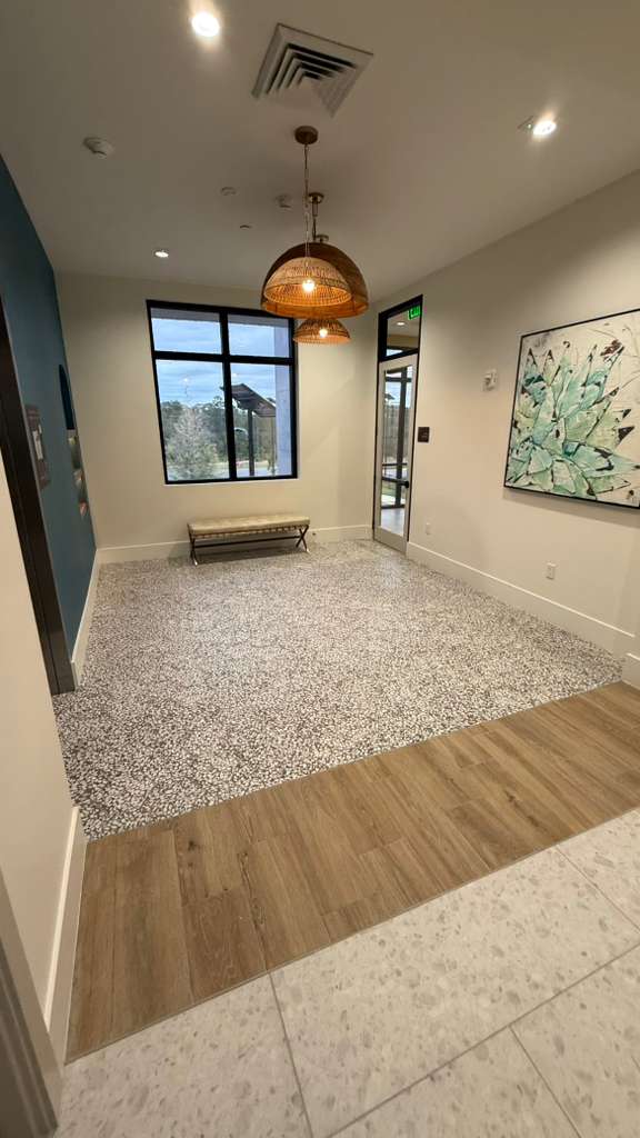 Registry on Grass Lake - Image 4